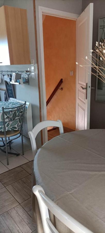 Le Cosy Apartment Lanvallay Bagian luar foto