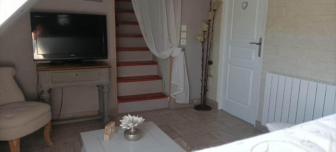 Le Cosy Apartment Lanvallay Bagian luar foto